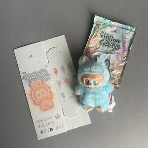 Big Into Energy Hope Lafufu